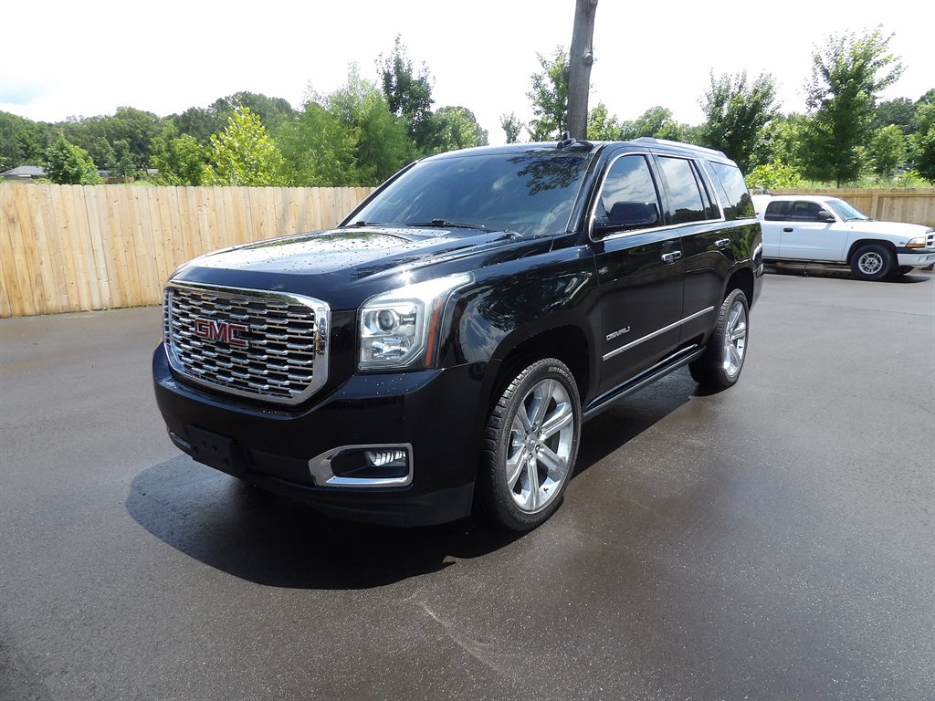 2019 GMC Yukon Denali's photo