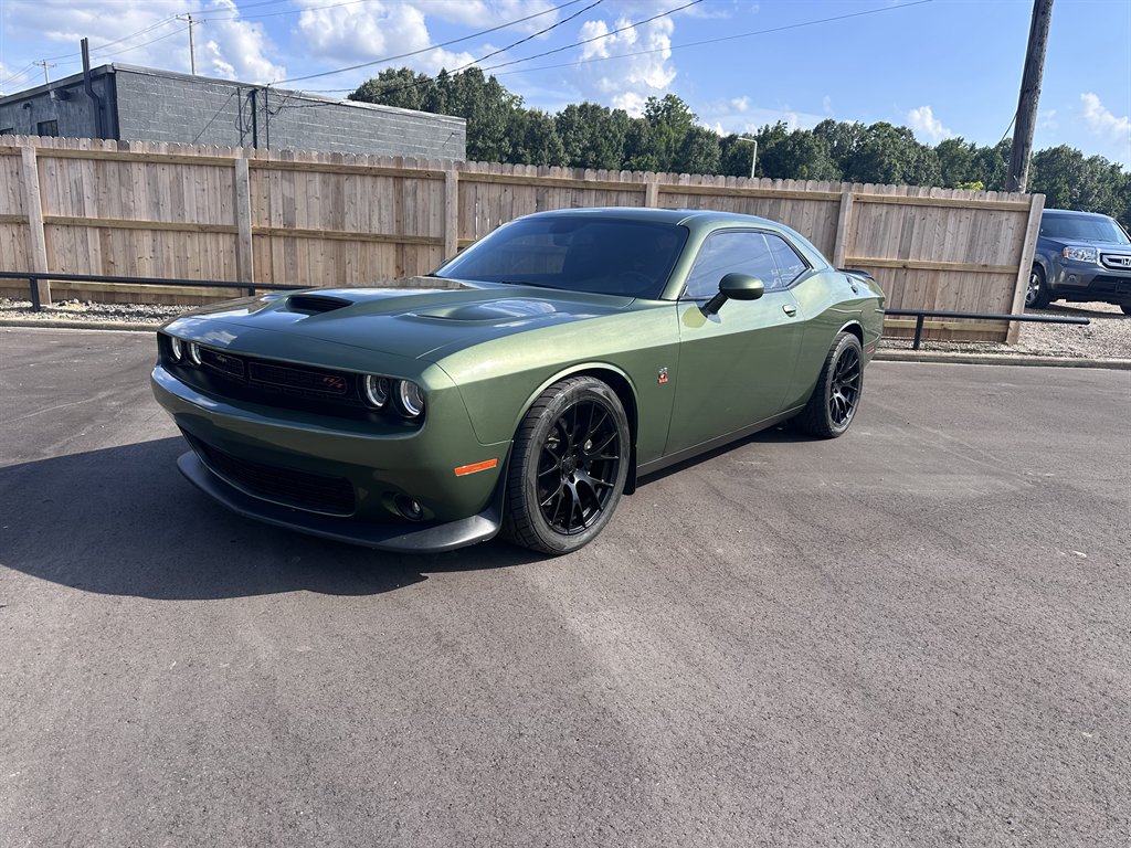 2020 Dodge Challenger R/T's photo