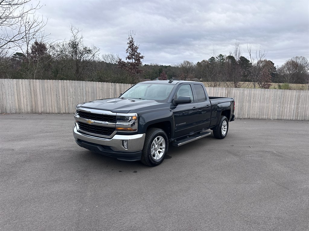 2019 Chevrolet Silverado 1500 LD LT's photo